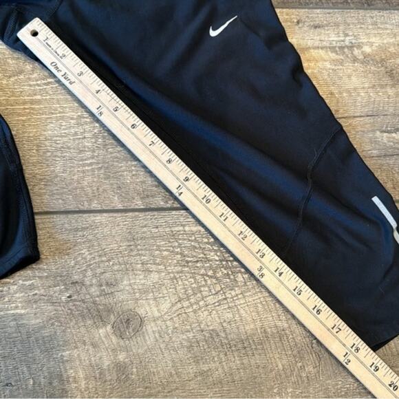 Bundle 3 Nike Women's Quarter Zip Top, Ankle Legging, Capris Legging Size M - Picture 14 of 16